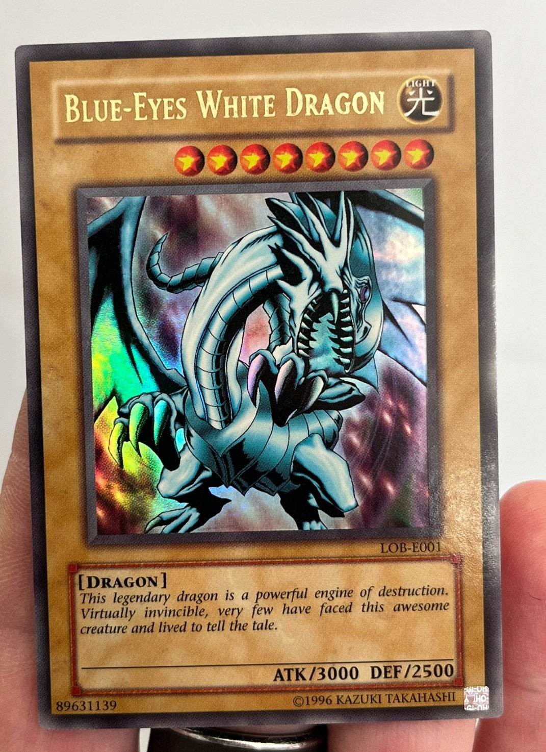 Blue eyes white dragon LOB-E001 NM, Hobby en Vrije tijd, Verzamelkaartspellen | Yu-gi-Oh!, Ophalen, Zo goed als nieuw