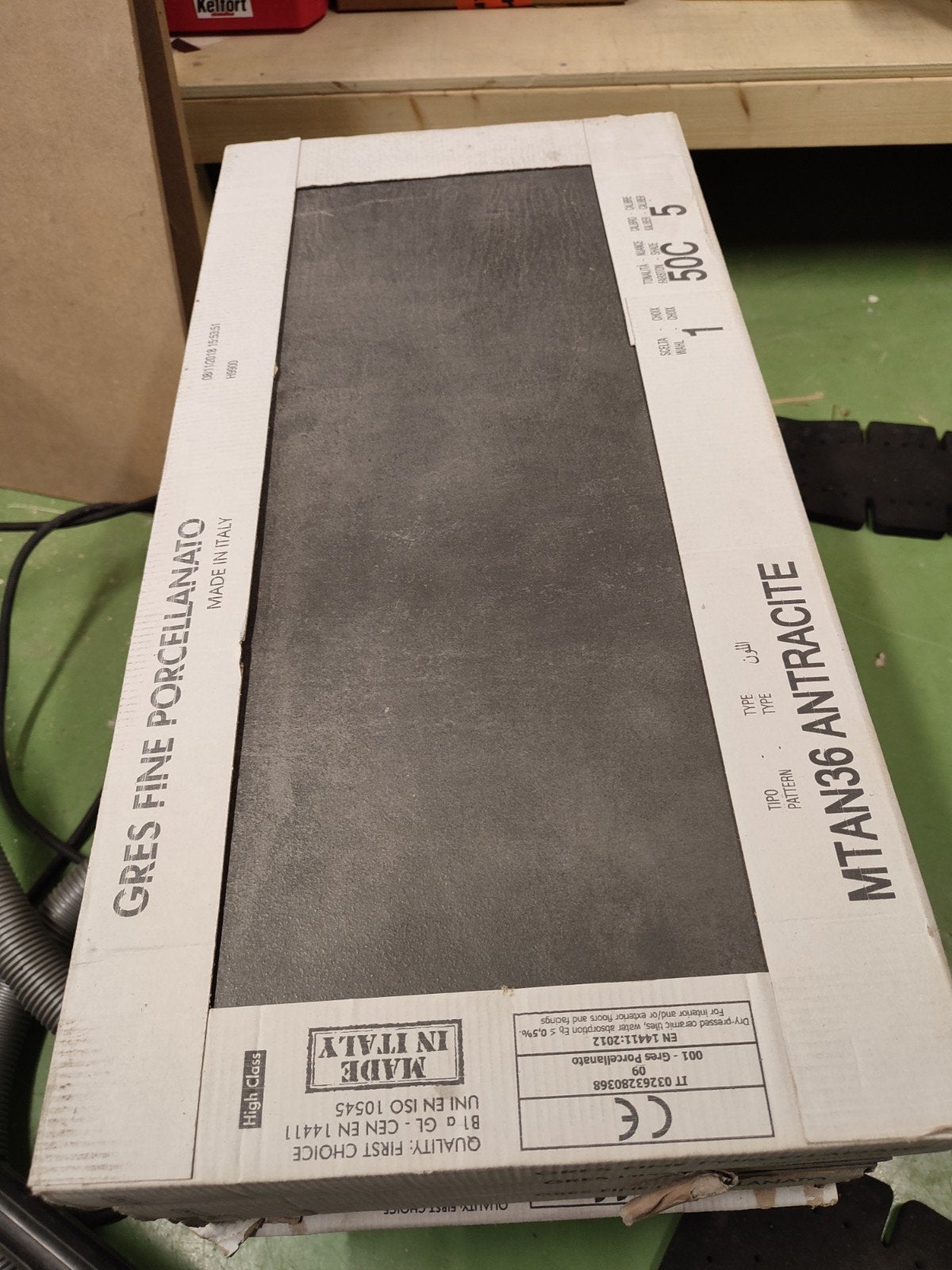 tegel 60/30 antraciet gres porcellanato 3 m2, Ophalen, 60 cm of meer, Nieuw, Minder dan 5 m²