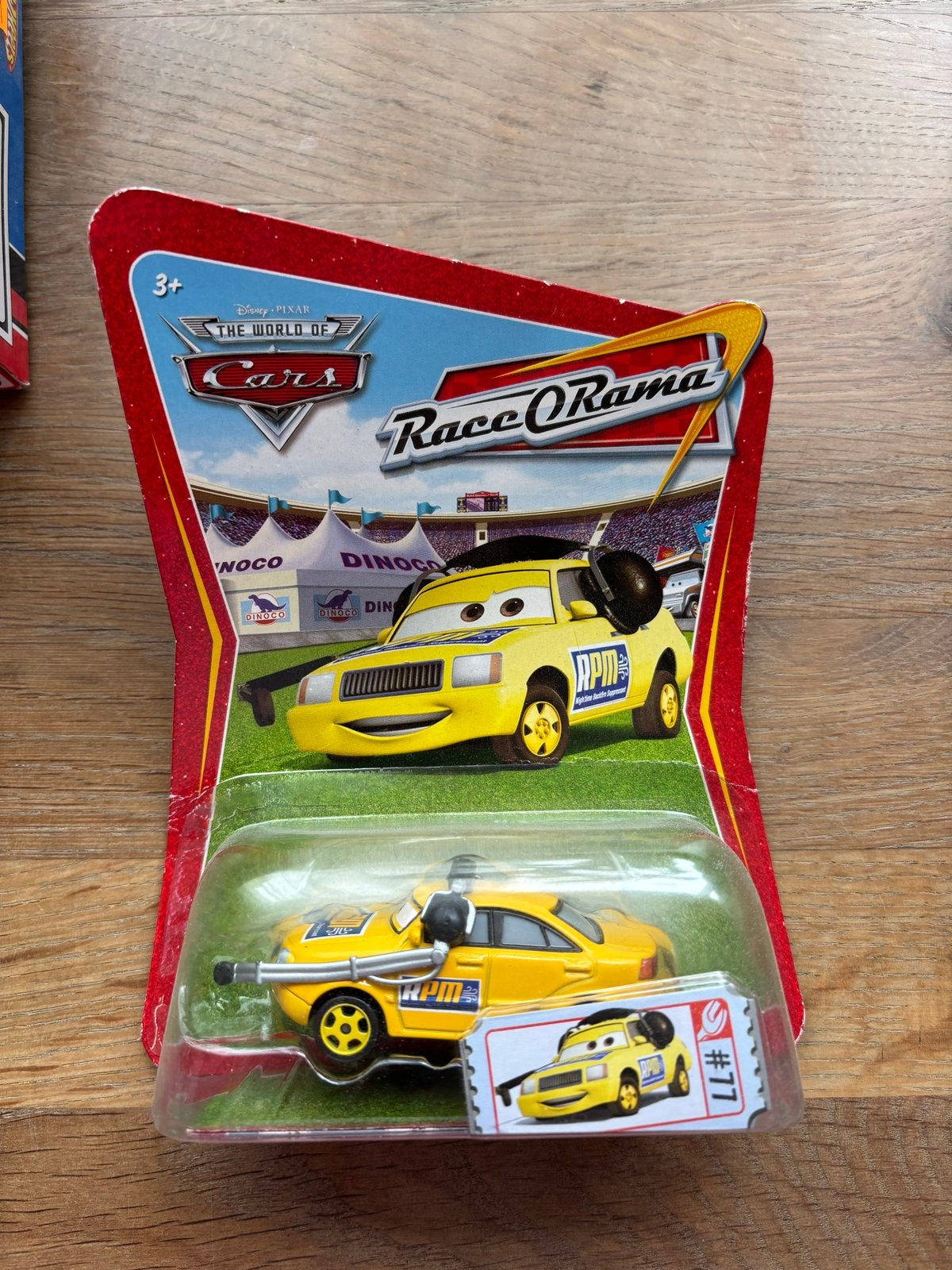 Disney Pixar Cars Race-O-Rama RPM #77 Auto, Ophalen of Verzenden, Nieuw