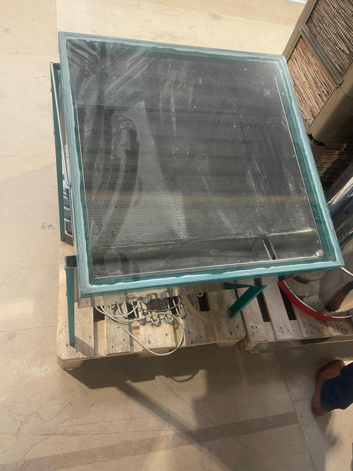 Mooie zonnewassmelter met nieuw glas, Ophalen, Gebruikt