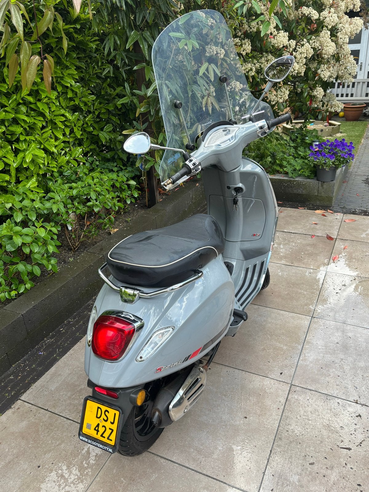 Vespa Sprint 4T Sport - 45km/u - Grijs - Goed onderhouden, Gebruikt, Overige modellen, Maximaal 45 km/u, Ophalen of Verzenden