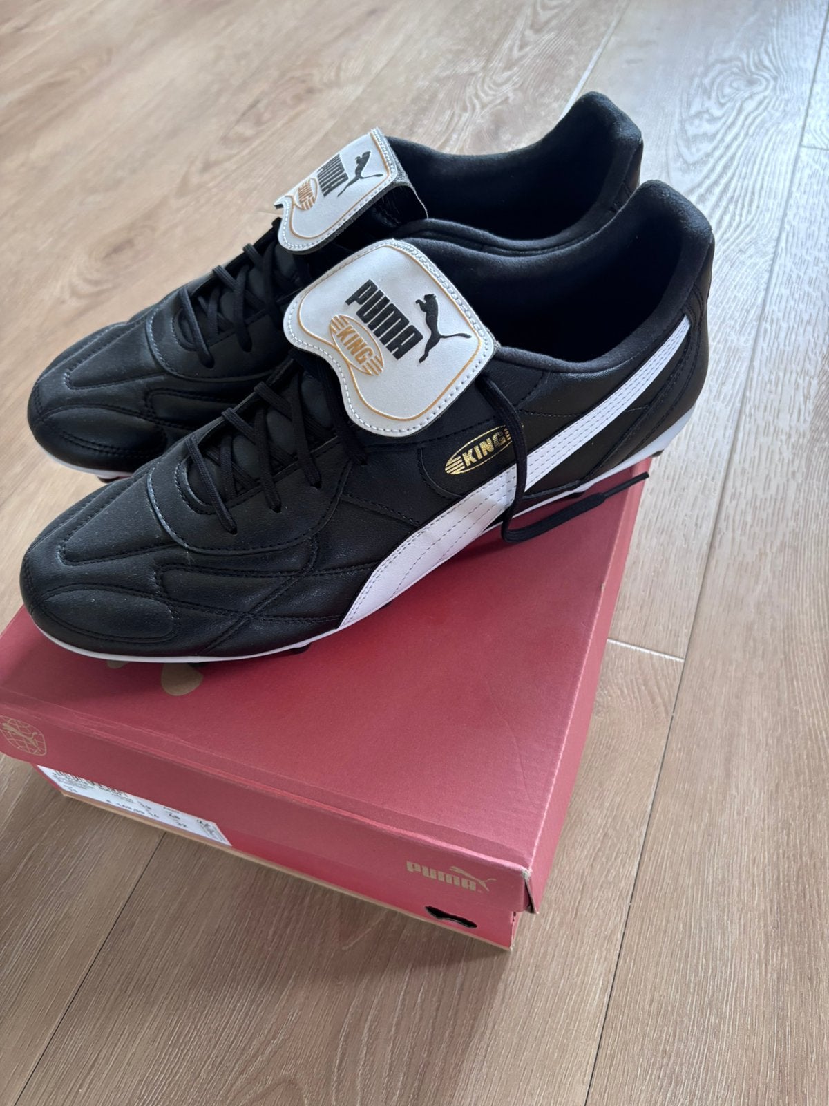 Puma King voetbalschoenen maat 48, Ophalen of Verzenden, Zo goed als nieuw, Zwart, Sportschoenen