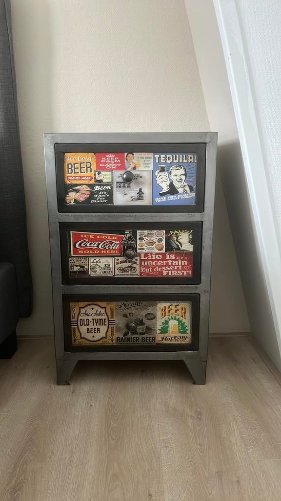 Vintage kast metaal, Ophalen, 50 tot 100 cm, Zo goed als nieuw, 3 of 4 laden