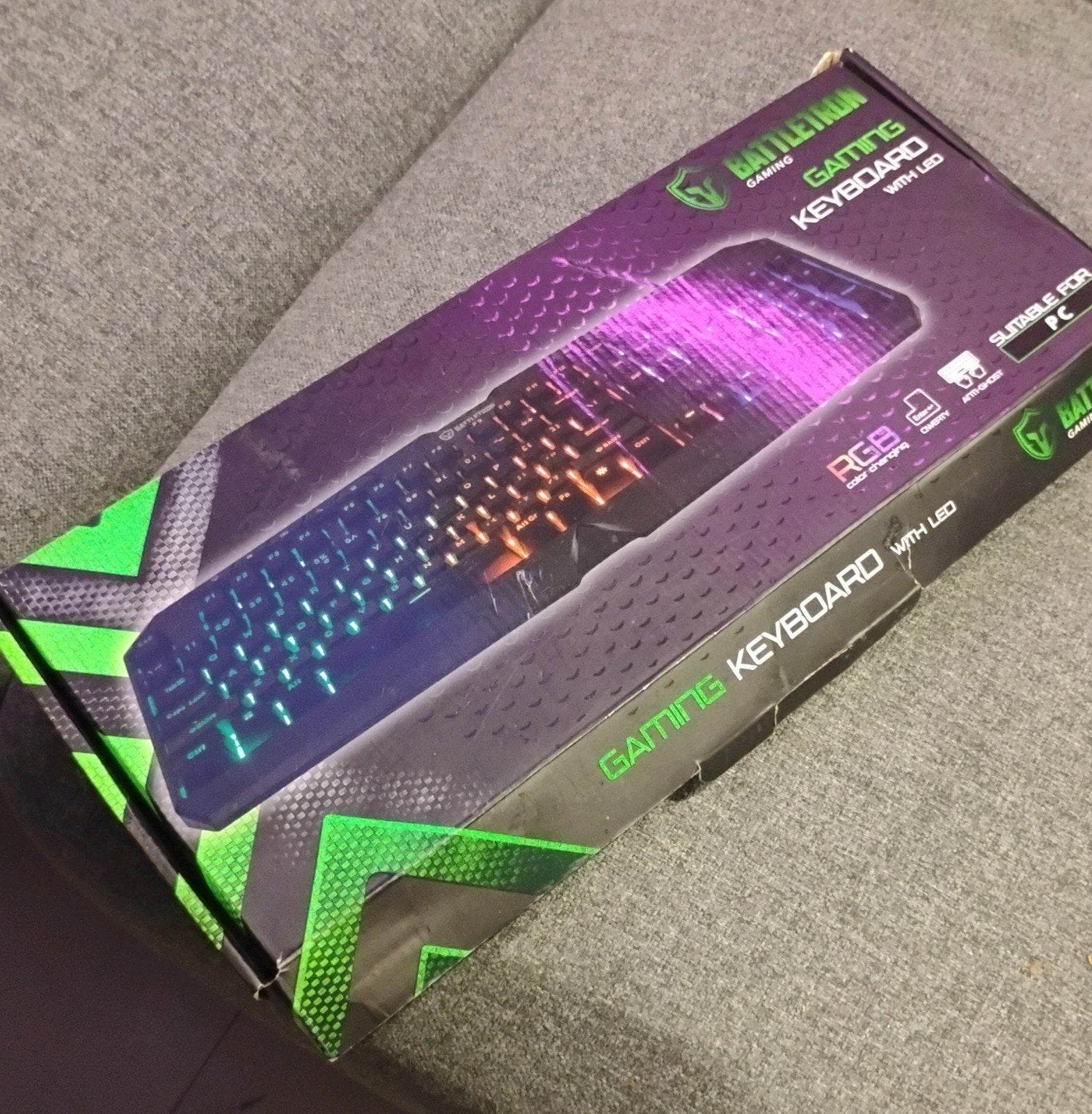 Battletron Gaming Toetsenbord met RGB Verlichting, Battletron, Ophalen of Verzenden, Zo goed als nieuw, Qwerty