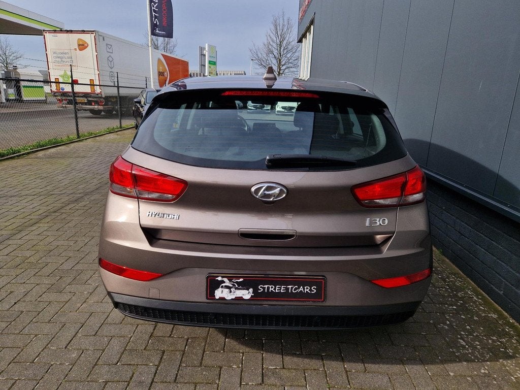 Hyundai I30 1.5 Dpi 110pk 6 bak, Voorwielaandrijving, 12 maanden, 15 km/l, Euro 6