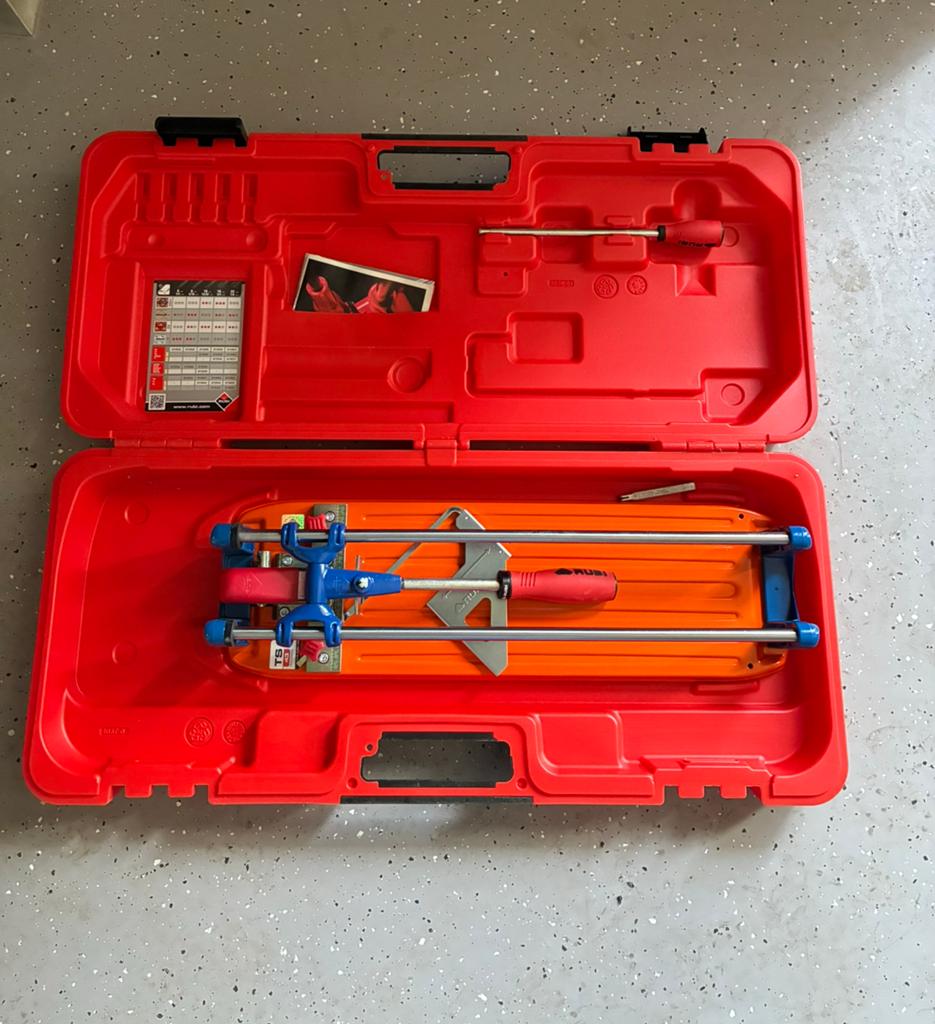 Tegelsnijder TS 43 Rubi, Ophalen, Nieuw