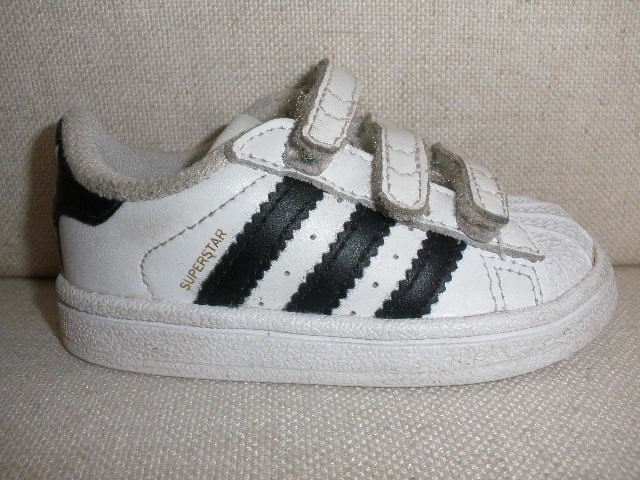 ADIDAS Superstar schoenen wit maat 19, Adidas, Wit, Ophalen of Verzenden, Sneakers of Gympen
