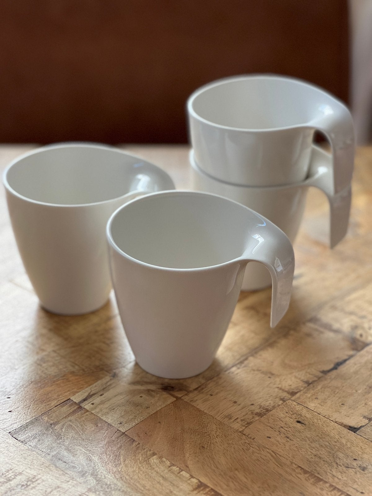 Villeroy & Boch - Flow - 4 koffiemokken, Ophalen of Verzenden, Zo goed als nieuw, Overige stijlen, Kop(pen) en/of Schotel(s)