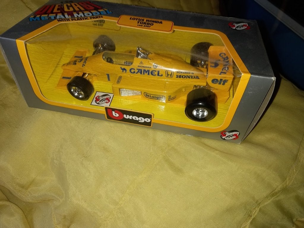 Burago Lotus Honda Turbo F1 modelauto 1:24 geel, Ophalen of Verzenden, Nieuw, Auto, Bburago