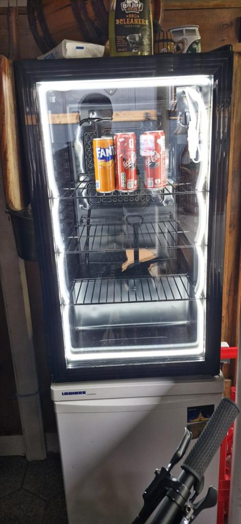 Vitrine koelkast, Witgoed en Apparatuur, Koelkasten en IJskasten, Ophalen, Zonder vriesvak, Gebruikt, Minder dan 85 cm