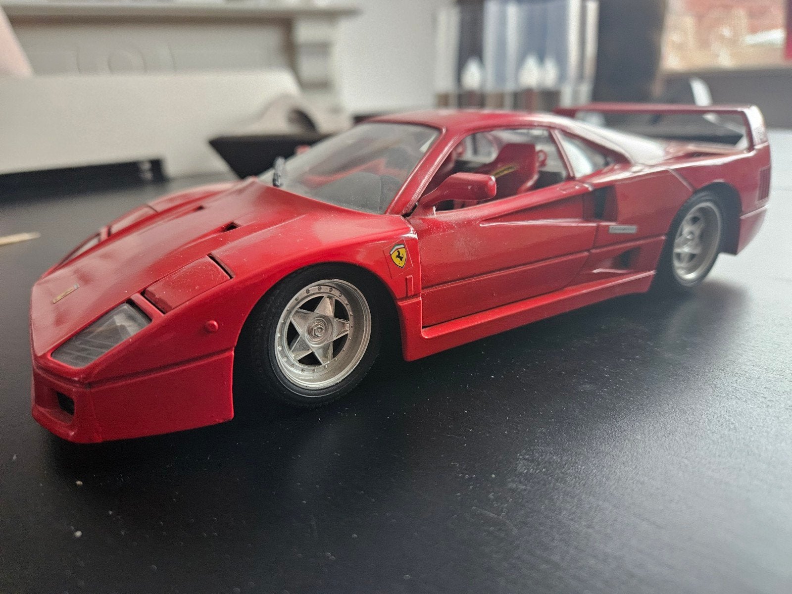 Ferrari F40 schaal 1:18, Hobby en Vrije tijd, Ophalen of Verzenden, Zo goed als nieuw, Auto, Bburago