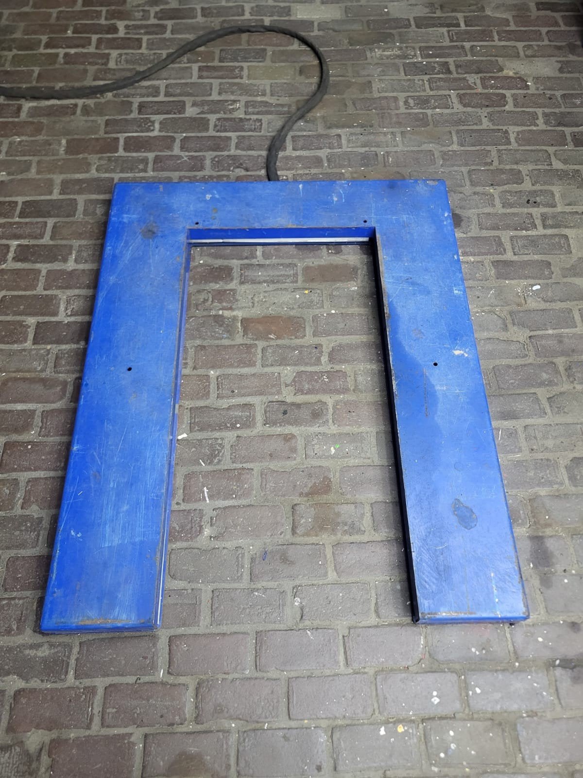 Heftafel 1000 kg, Ophalen, Zo goed als nieuw