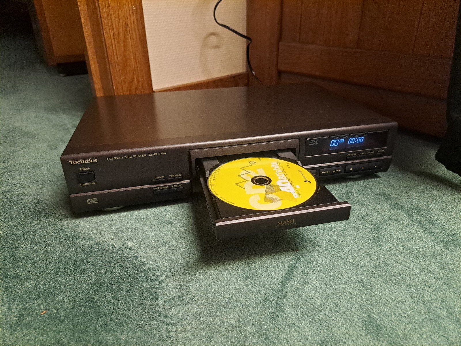 ZGAN Prachtige Technics SL-PG370A Mash CD speler, Ophalen, Zo goed als nieuw, Technics