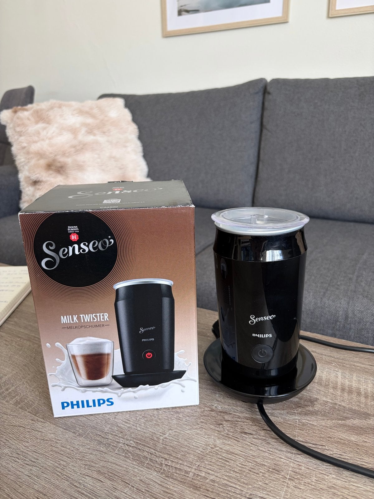 Senseo Philips Milk Twister Melkopschuimer - Zwart, Ophalen, Zo goed als nieuw, Elektrische melkopschuimer