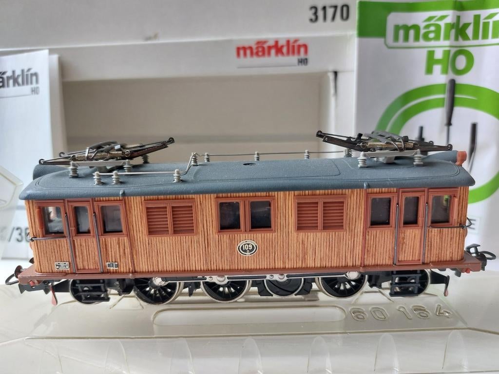 Märklin 3170 H0 Litt D109 Houten Loc Nieuwstaat OVP, Wisselstroom, Locomotief, Ophalen of Verzenden, Zo goed als nieuw