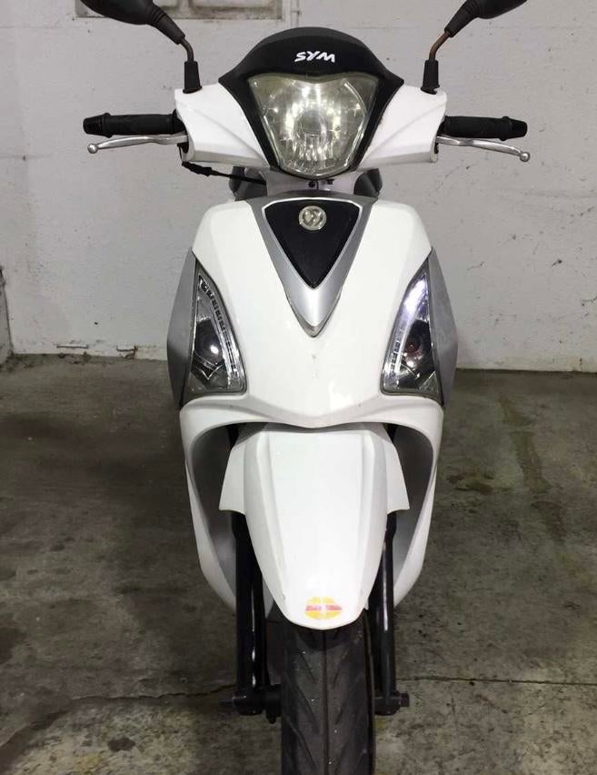 Witte SYM Symphony ST scooter, Fietsen en Brommers, Scooters | SYM, Ophalen of Verzenden, Gebruikt, Benzine, Overige modellen