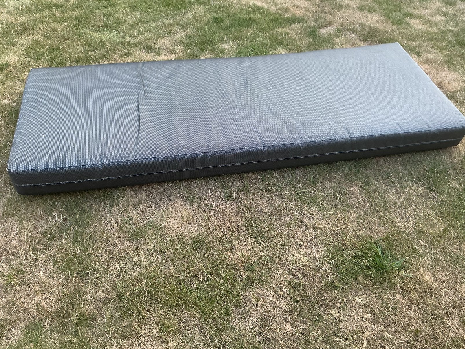 Grijs loungebank kussen, igst., Tuin en Terras, Ophalen, Zo goed als nieuw