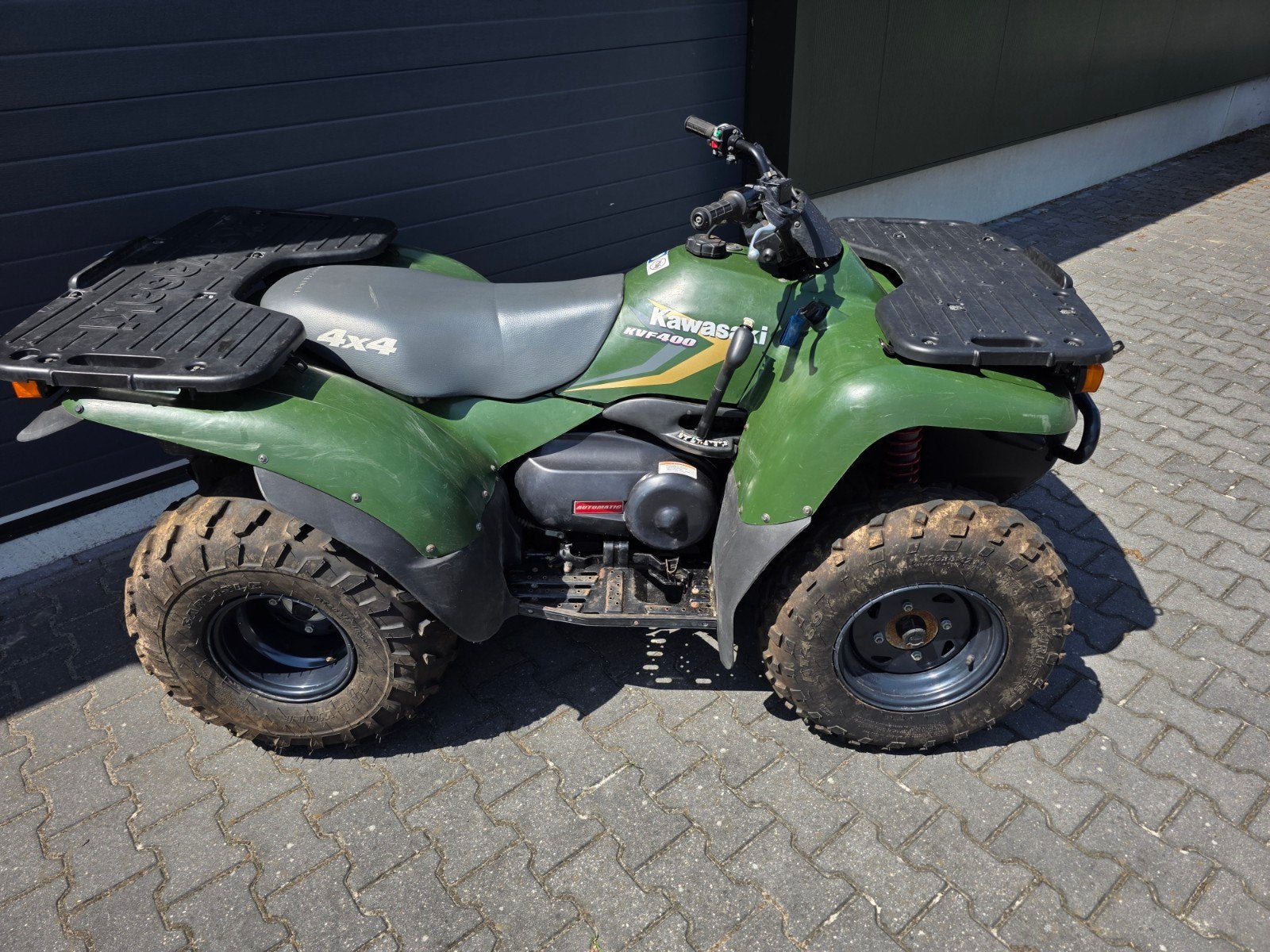 Nette kawasaki KFV 400 quad., Fietsen en Brommers, Ophalen, Zo goed als nieuw, Overige typen