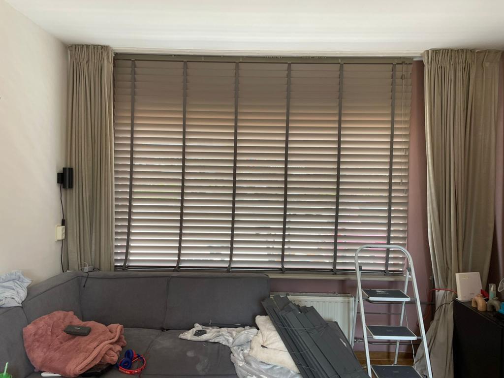 Gratis veneta jaloezie 250cm houtlook, Ophalen, Gebruikt, Bruin, 200 cm of meer