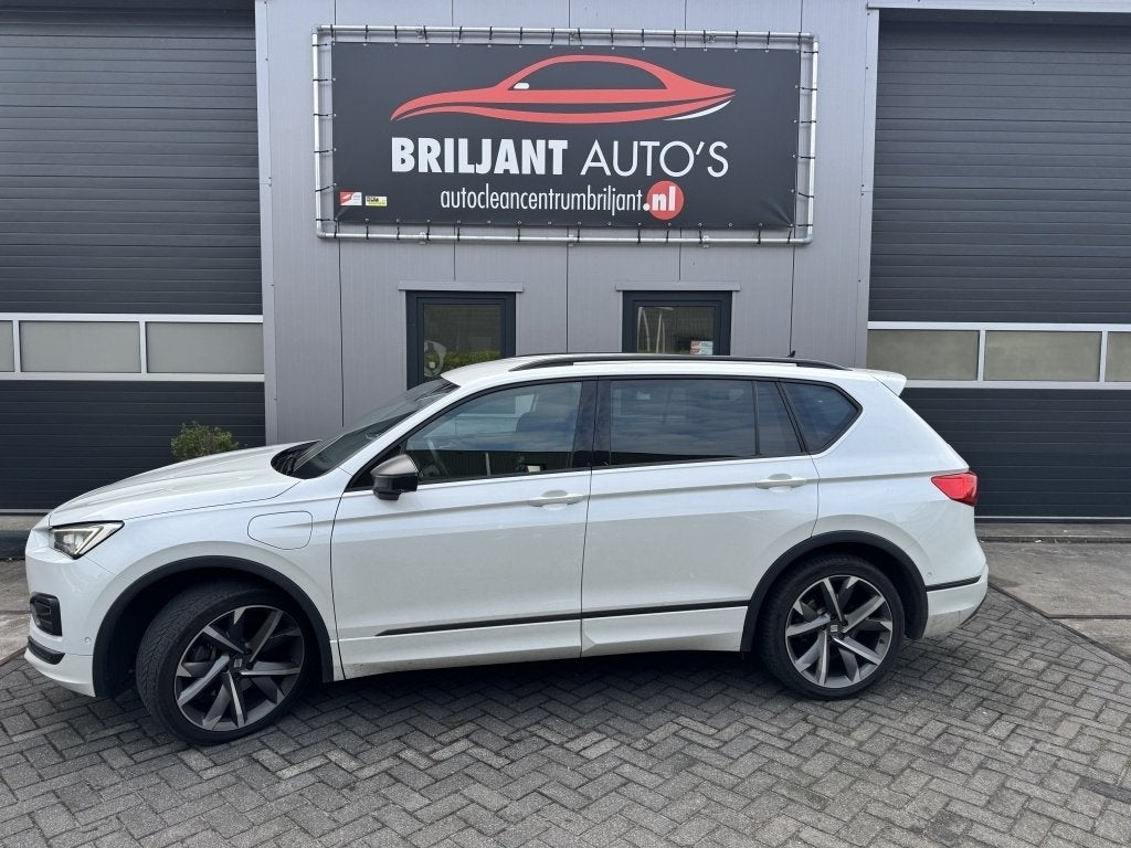 Seat Tarraco 1.4 TSI eHy. PHEV FR, Auto's, Dealer onderhouden, Euro 6, 4 cilinders, 150 pk