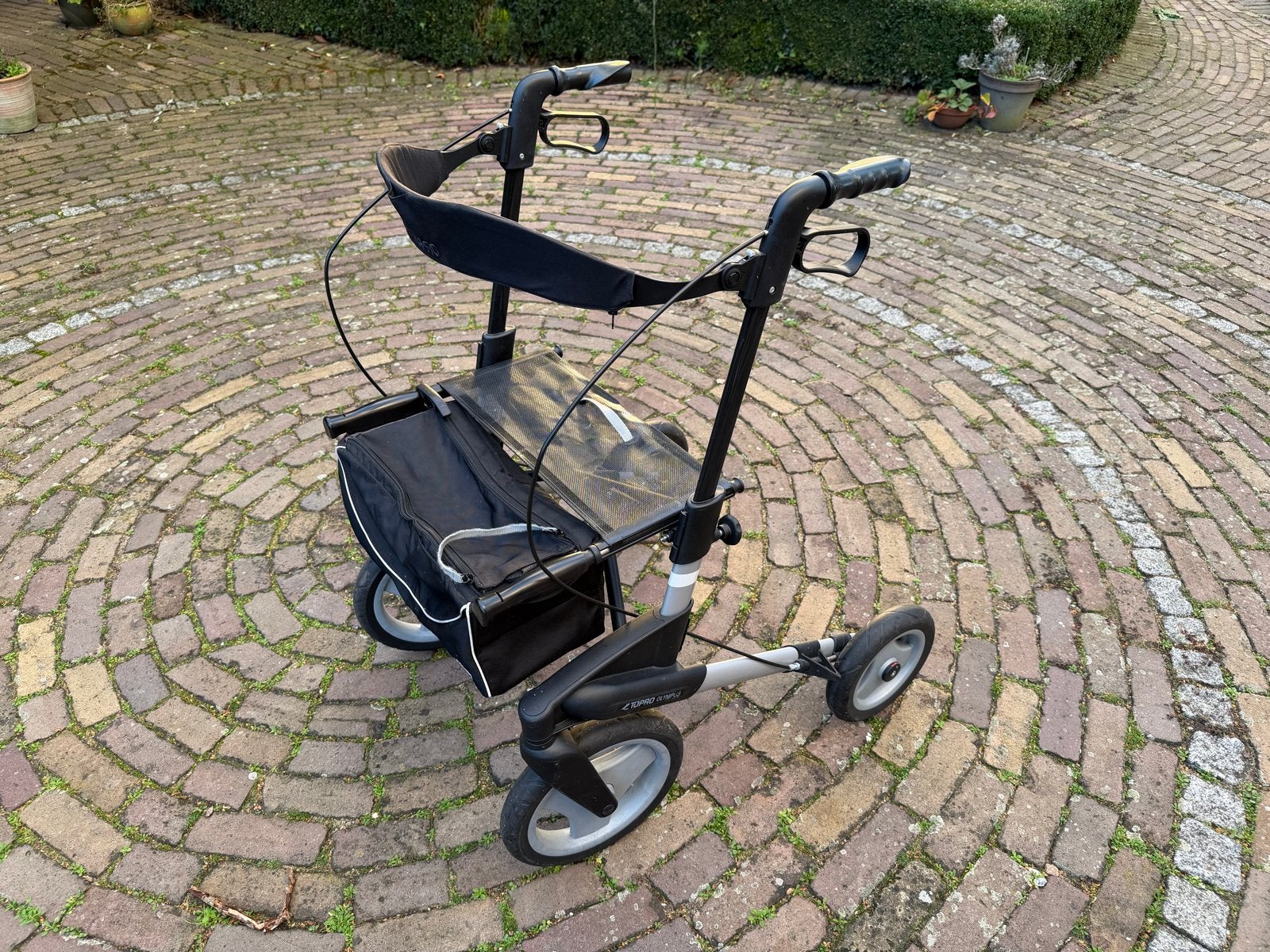 Rollator ToPro Olympos in zeer goede staat, Ophalen, Opvouwbaar, Gebruikt
