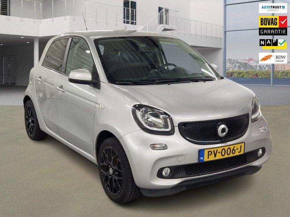 Smart Forfour 1.0 Turbo Passion Automaat 2e Eig. 36.100 km +, Auto's, Smart, 898 cc, Gebruikt, 4 stoelen, Origineel Nederlands