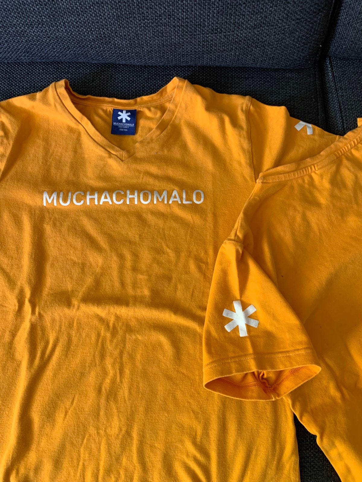2x oranje shirtje maat 158 / 164, Ophalen of Verzenden, Zo goed als nieuw, Jongen of Meisje, Shirt of Longsleeve