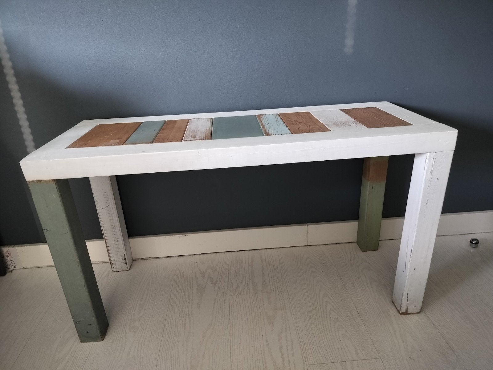 Unieke kleine tafel/kinderbureau van sloophout (100x40x55), Ophalen, Zo goed als nieuw, Tafel(s)