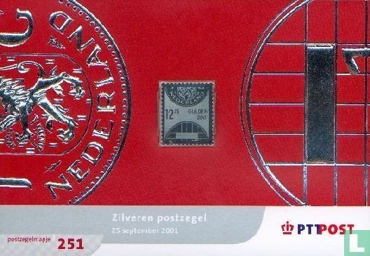 Postzegelmapje M251 Zilveren postzegel 2001 NL, Ophalen of Verzenden