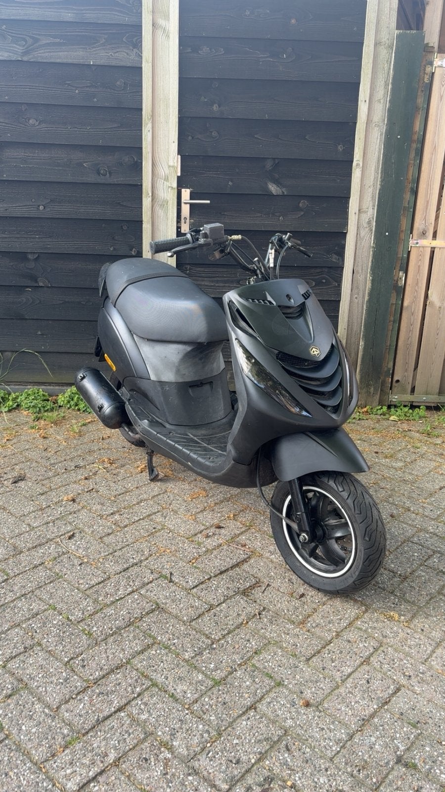 Zip opknapper/project, Fietsen en Brommers, Brommeronderdelen | Scooters, Ophalen, Zo goed als nieuw, Overige typen, Piaggio