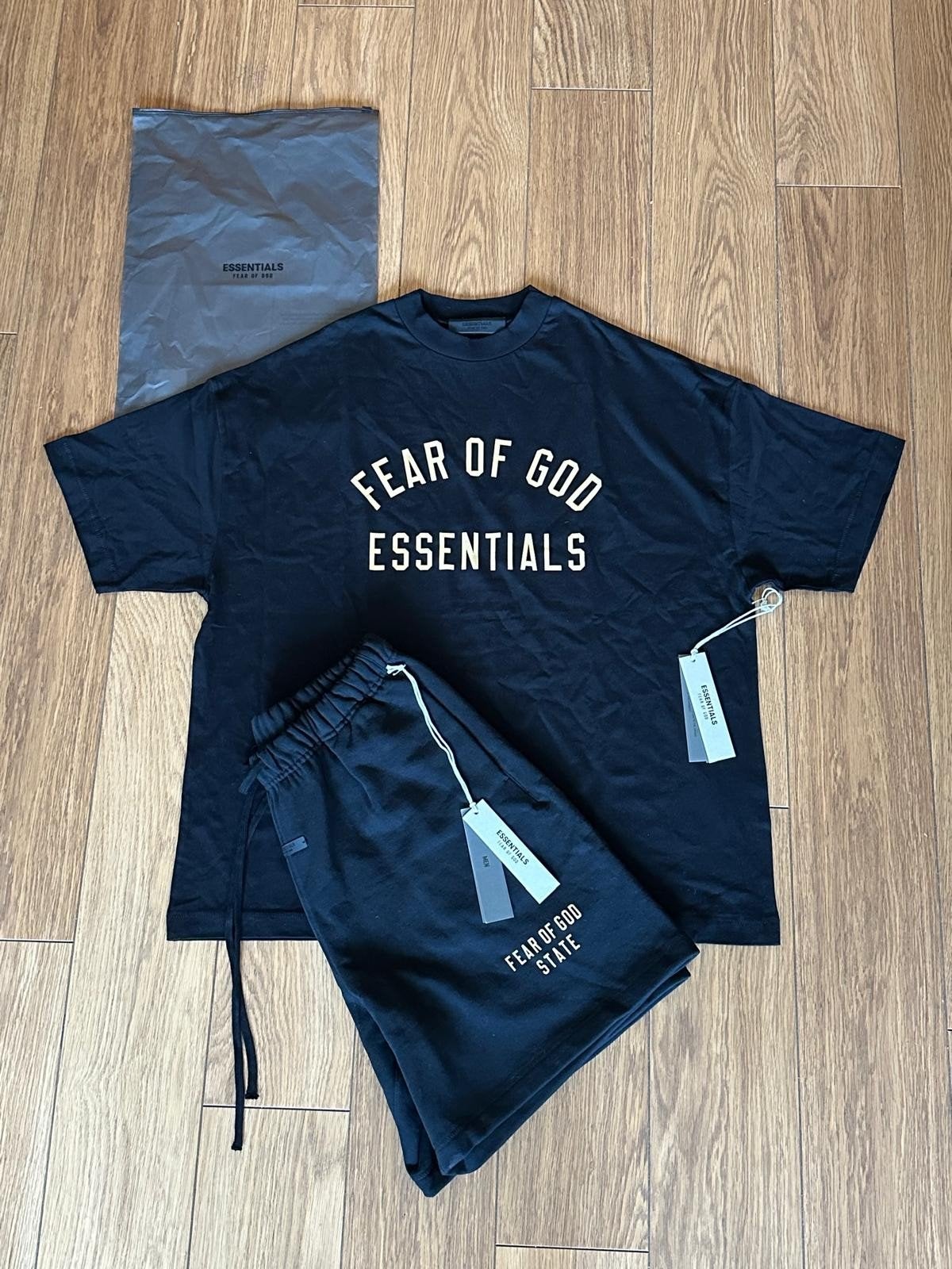 Fear of god essentials set maat M, Maat 48/50 (M), Zwart, Nieuw, Ophalen of Verzenden