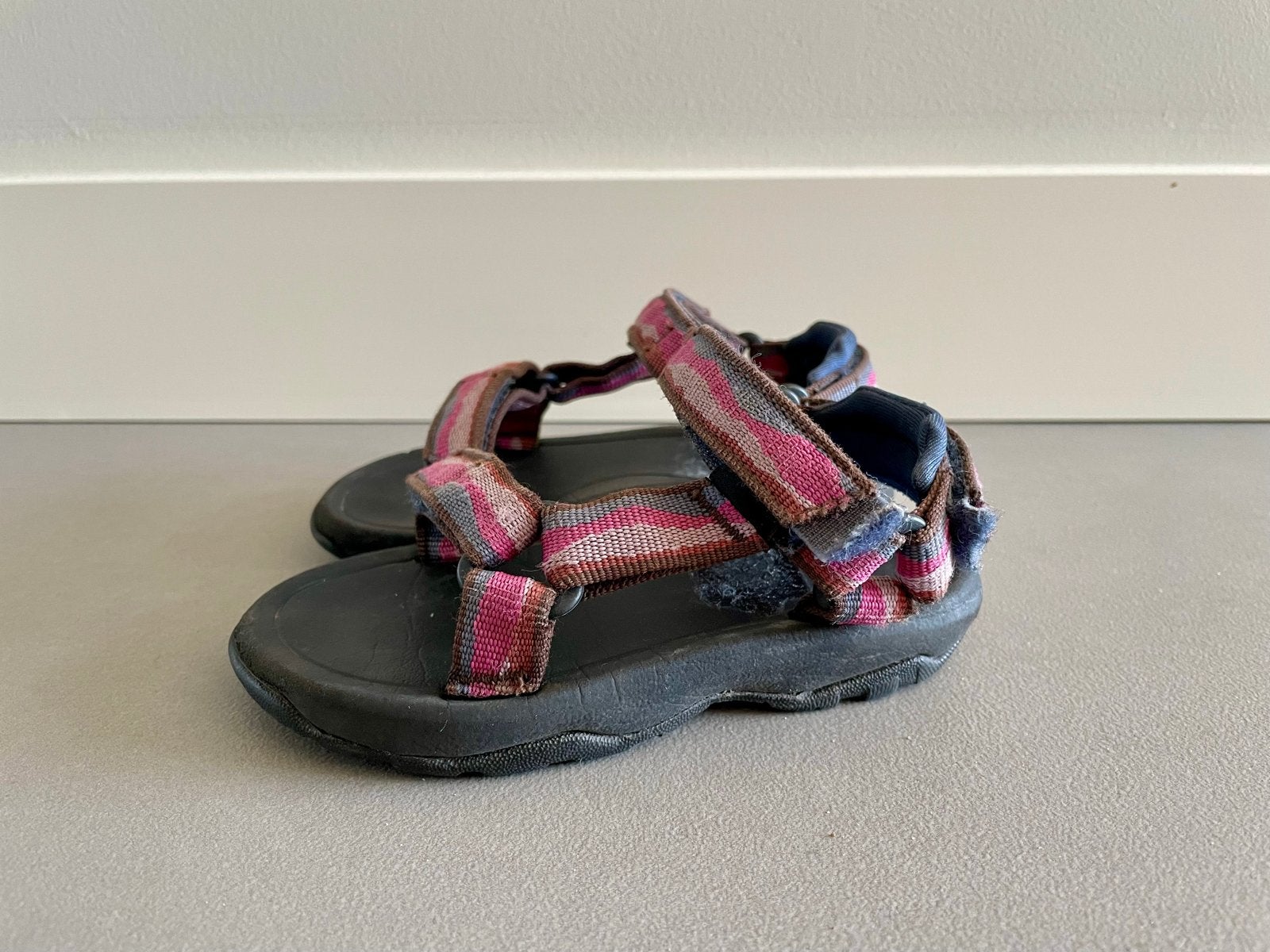 Teva sandalen voor kinderen, maat 22, Gebruikt, Meisje, Schoenen, Ophalen of Verzenden
