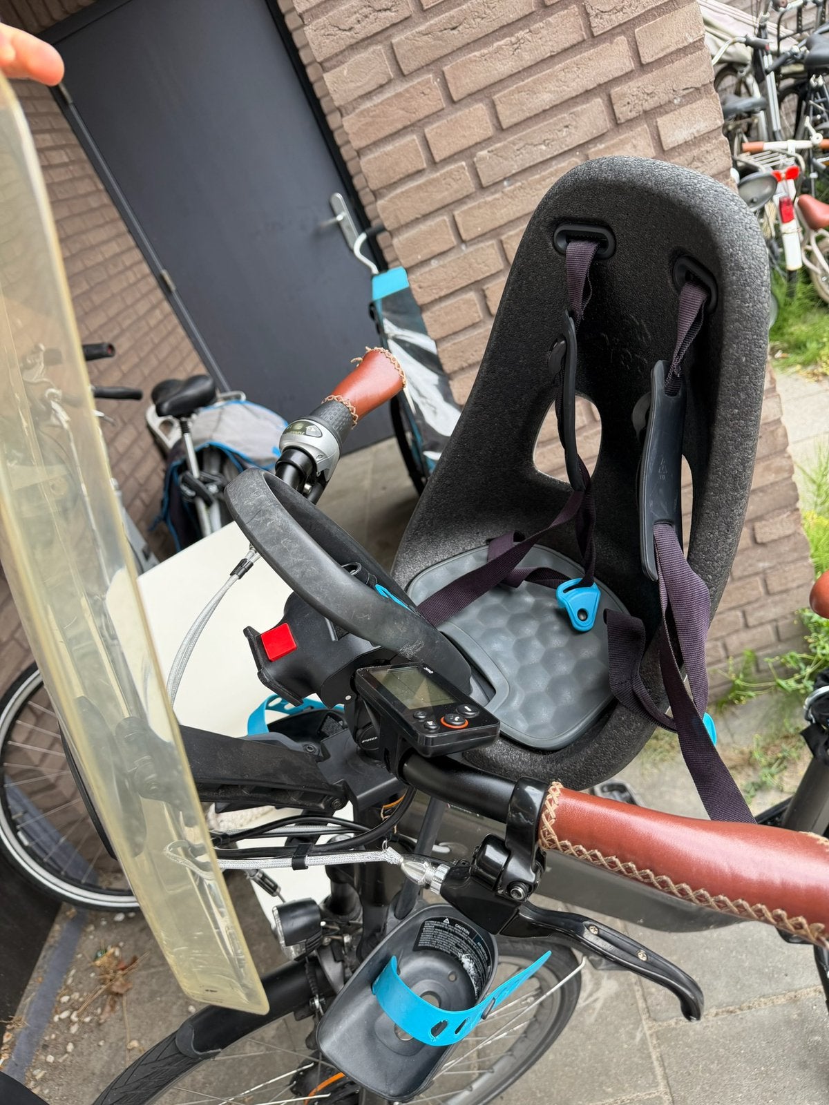 Thule Yepp Nexxt 2 Mini, Fietsen en Brommers, Fietsaccessoires | Fietsstoeltjes, Ophalen, Gebruikt
