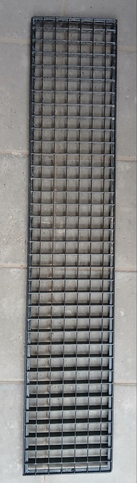 Zwart metalen rooster 120x22 cm. Om over afvoer te leggen., Ophalen of Verzenden, Nieuw