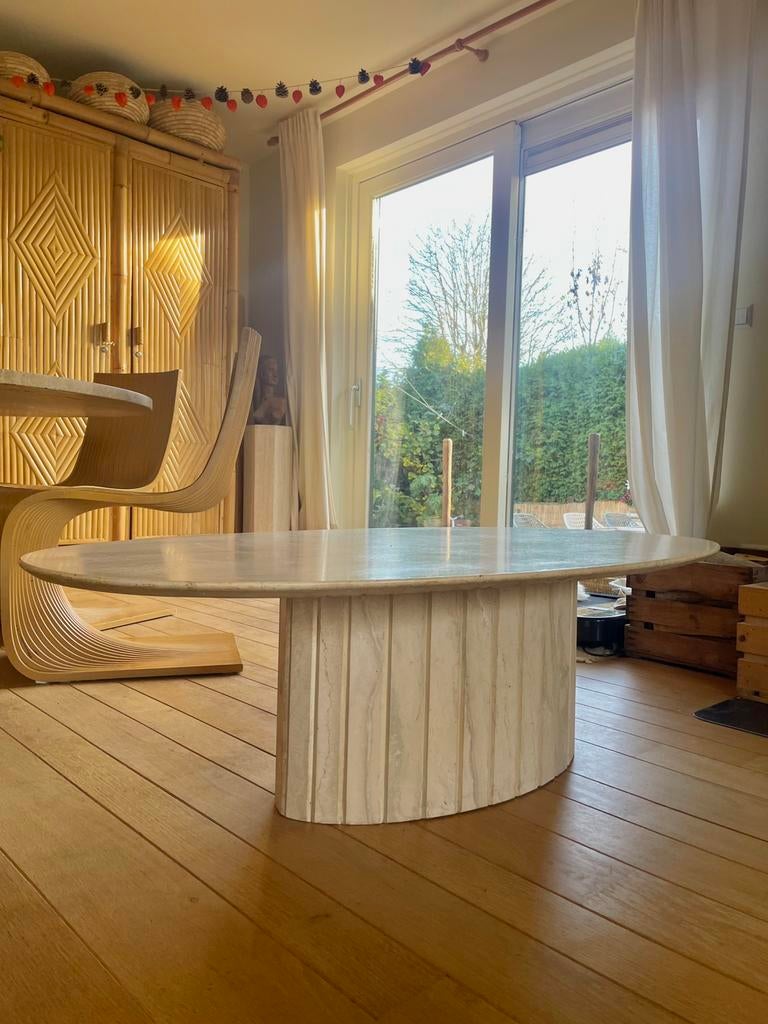 Prachtige travertin salontafel ovaal Italiaans design, Huis en Inrichting, Tafels | Salontafels, Ophalen, 100 tot 150 cm, 50 tot 100 cm