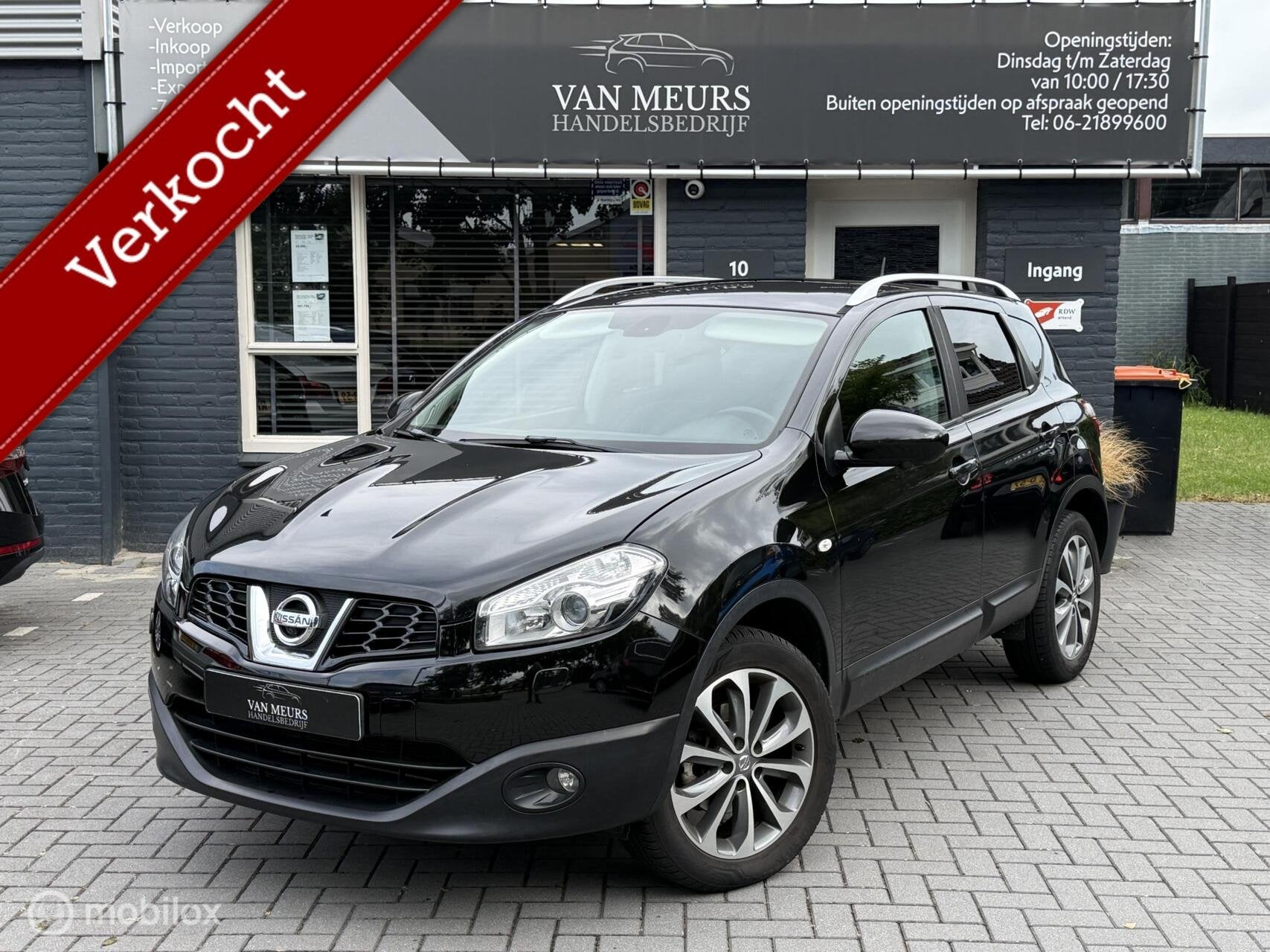 Nissan Qashqai 2.0 Tekna, Xenon, camera 360, leder, navigati, Euro 5, Gebruikt, Zwart, 4 cilinders