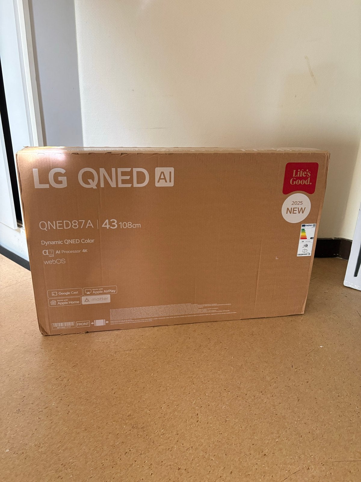 LG QNED87A 43 inch 4K Smart TV - Nieuw in doos, Ophalen, QLED, Nieuw, 120 Hz