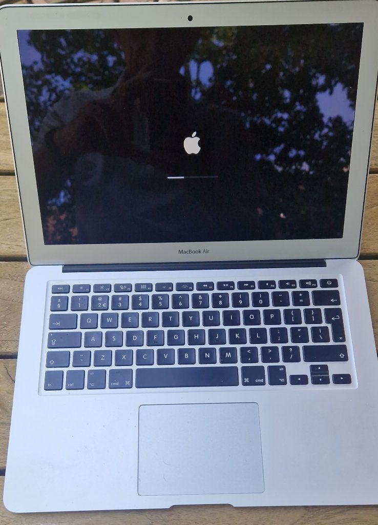 Apple MacBook Air 13" 2015 i5 4GB 128GB SSD Nieuwe Accu, Computers en Software, Apple Macbooks, Ophalen, Gebruikt, Qwerty, 13 inch