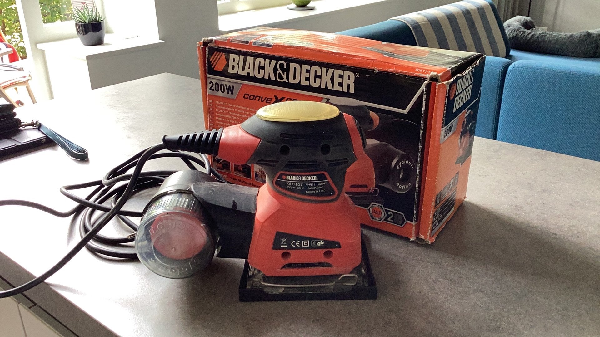 Vlakschuurmachine Black&Decker KA171GT, Ophalen of Verzenden, Zo goed als nieuw, Minder dan 600 watt, Vlakschuurmachine