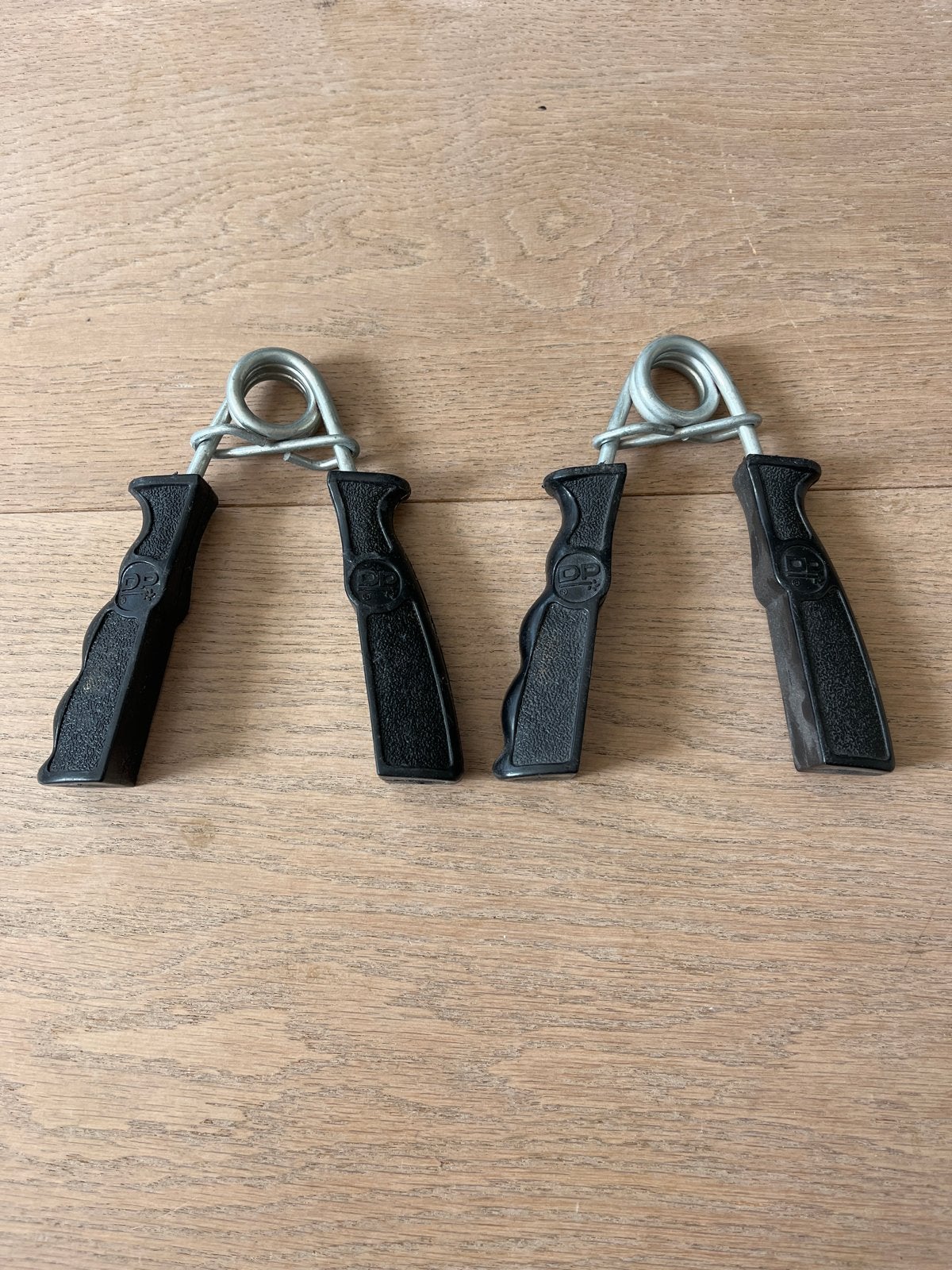 Handknijpers voor krachttraining - Set van 2, Ophalen of Verzenden, Gebruikt, Armen, Overige typen
