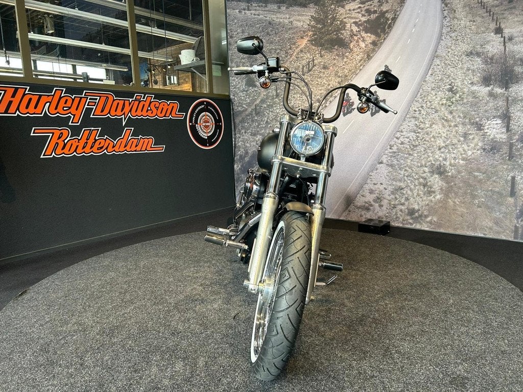Harley-Davidson FXDB DYNA STREET BOB (bj 2006), Laan van Vredenoord 33
2289 DA  RIJSWIJK, NL, Bedrijf, Overig, Sales@harleydavidsonrotterdam.nl