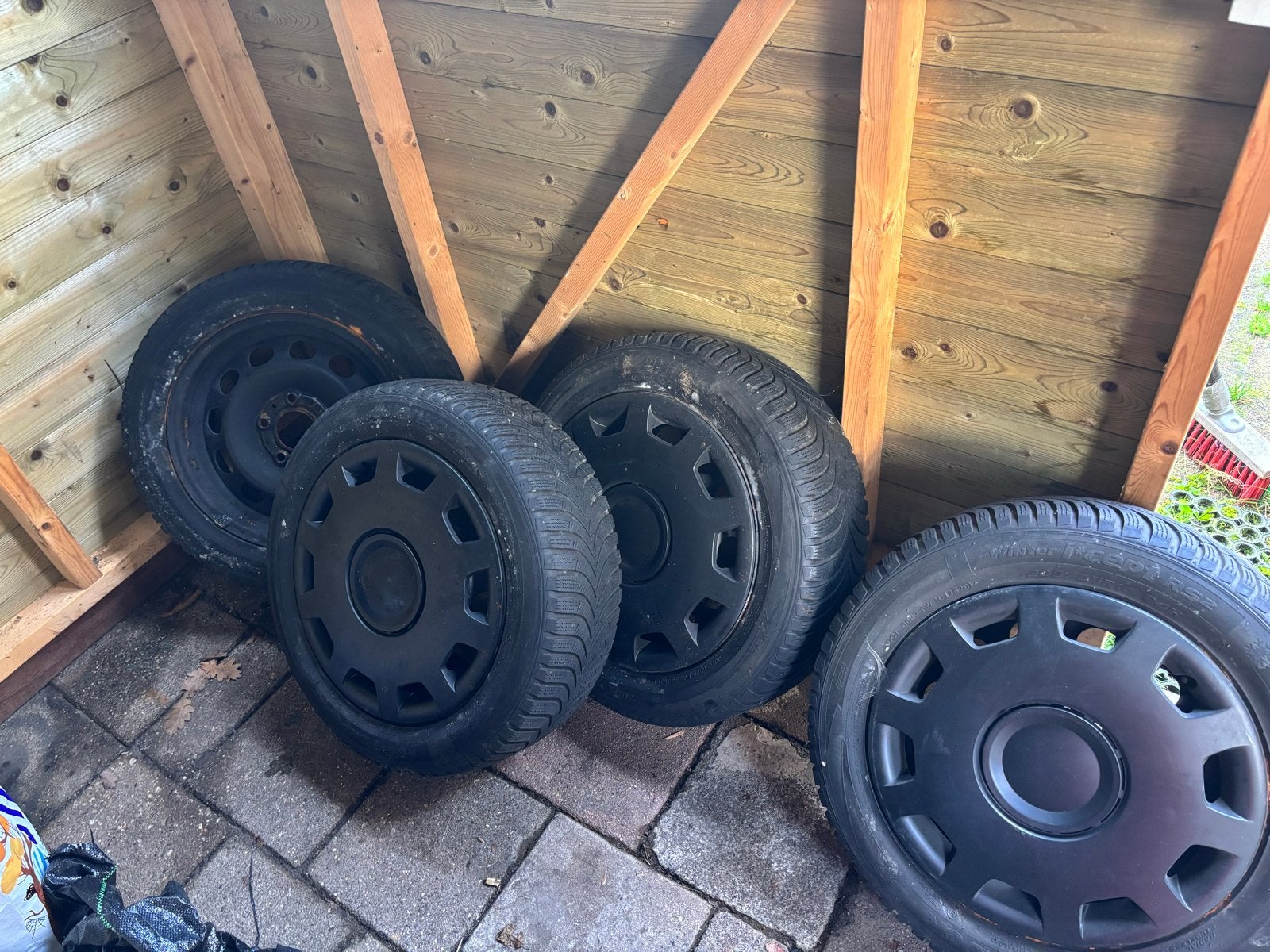 Winterbanden met velgen - 205/55R16, Auto-onderdelen, Ophalen, Gebruikt, 16 inch, Banden en Velgen