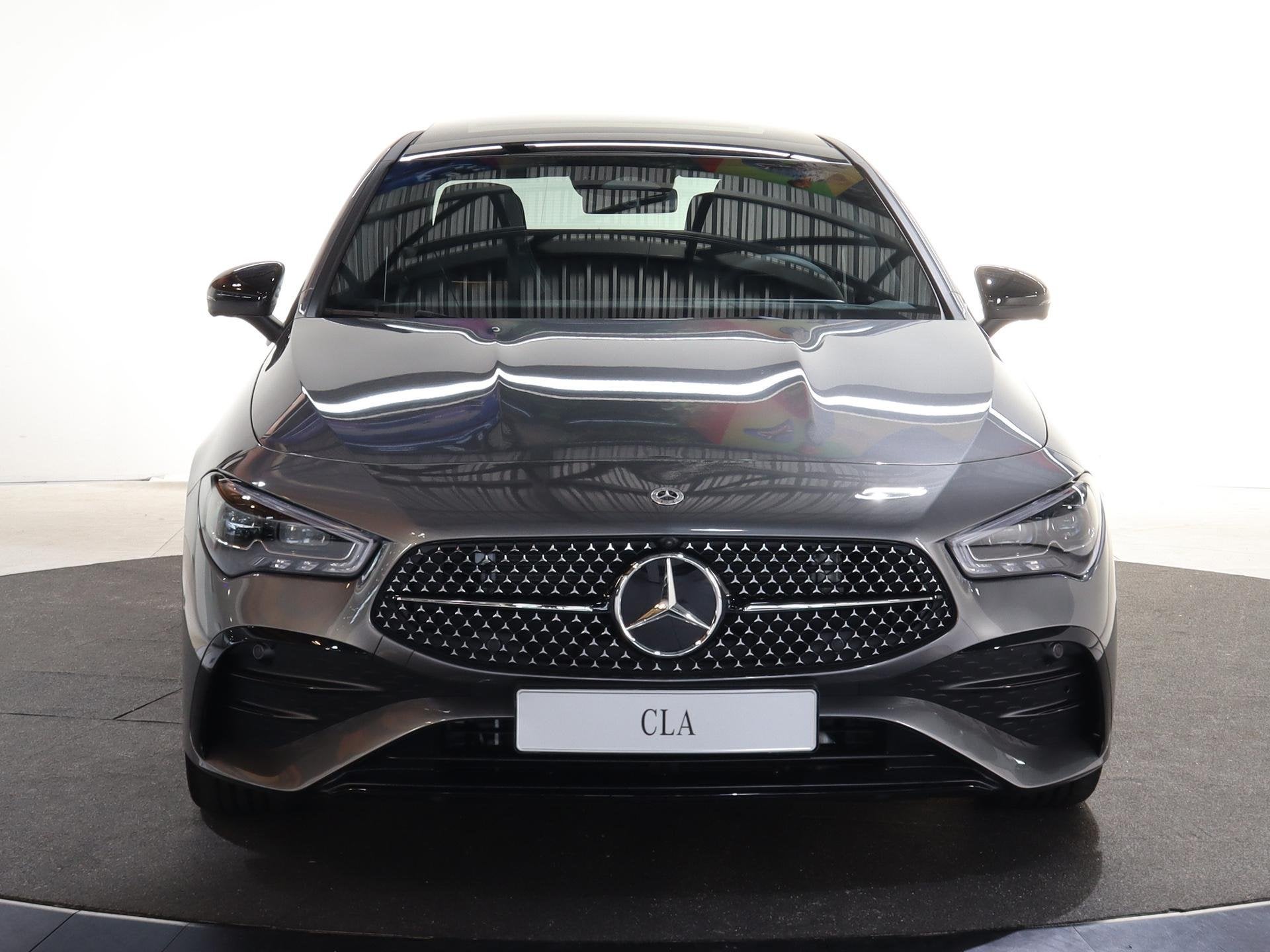 Mercedes-Benz CLA-klasse 180 Business Solution AMG | Panoram, 136 pk, Gebruikt, 4 cilinders, Origineel Nederlands