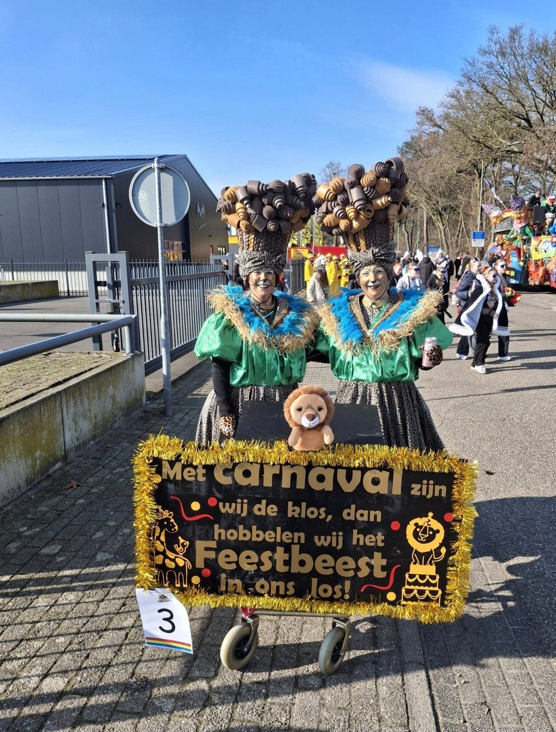 carnaval duo loopgroep, Ophalen, Zo goed als nieuw, Carnaval, Kleding