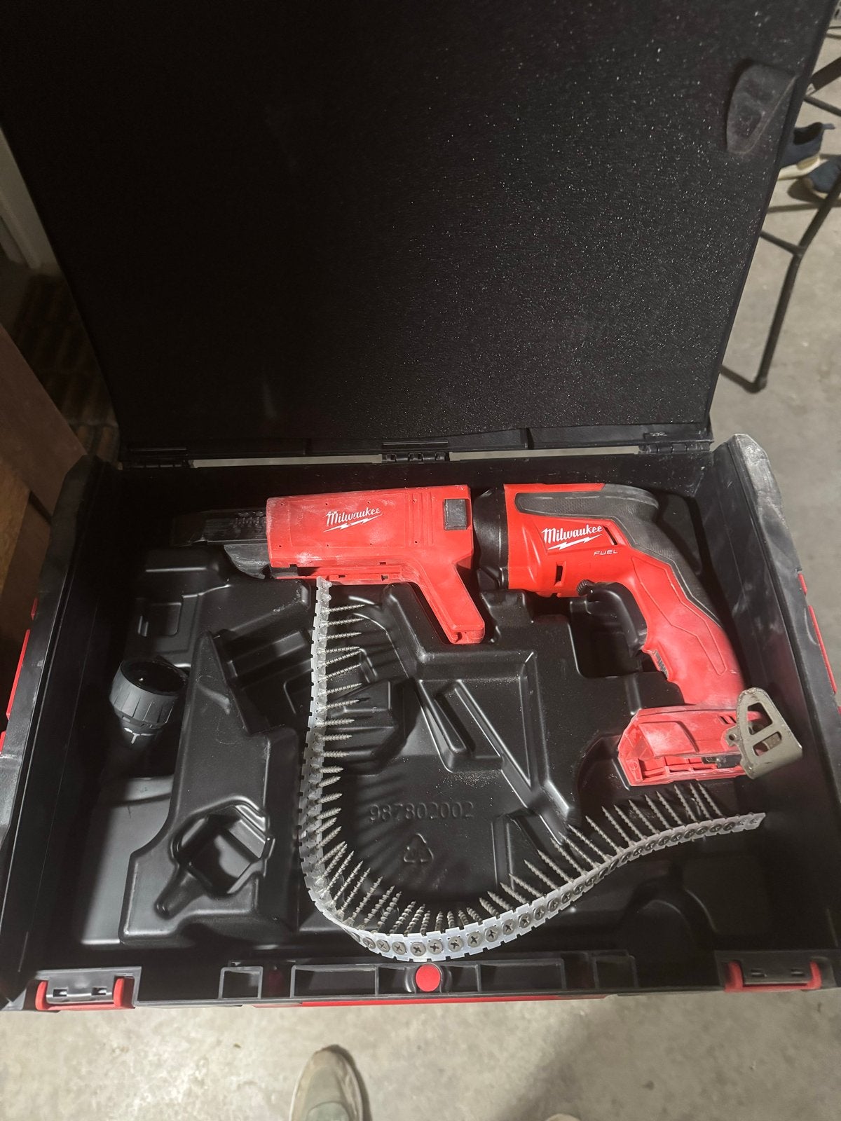 Milwaukee M18 Gipsplaatschroefmachine, Ophalen, Variabele snelheid, Minder dan 400 watt, Zo goed als nieuw