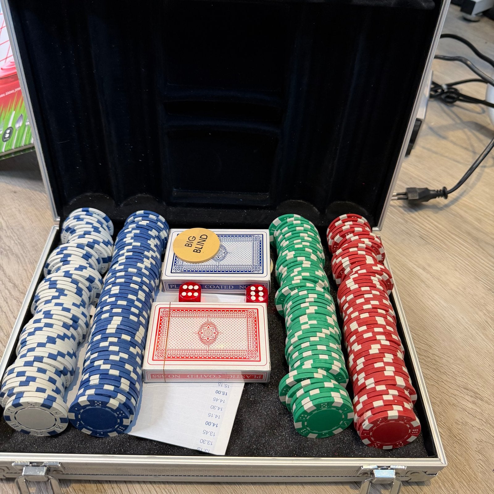 Complete pokerset in luxe aluminium koffer, Ophalen of Verzenden, Zo goed als nieuw