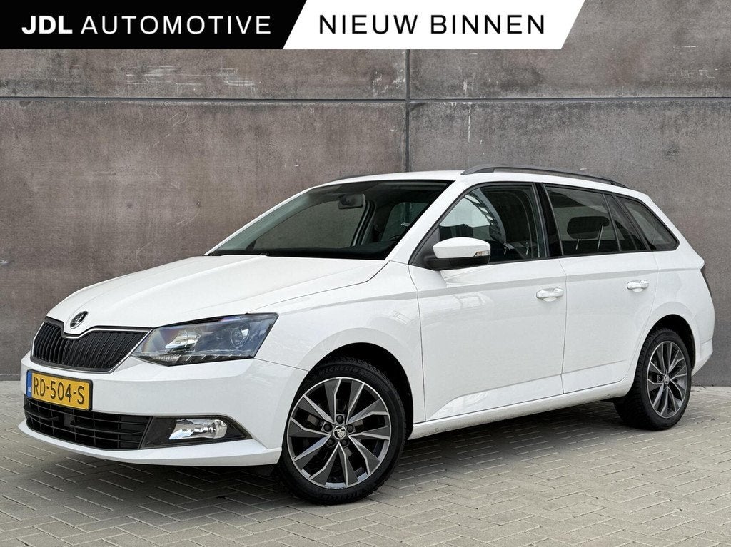 Skoda Fabia Combi 1.0 TSI Drive | Navigatie | Cruise control, Voorwielaandrijving, Stof, 95 pk, Origineel Nederlands