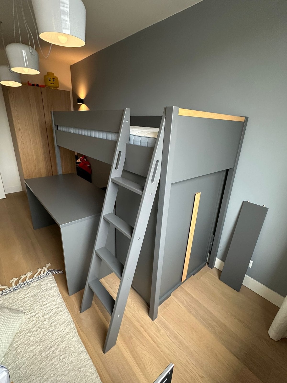 Foto 5 van Hoogslaper met bureau en kast - Grijs
