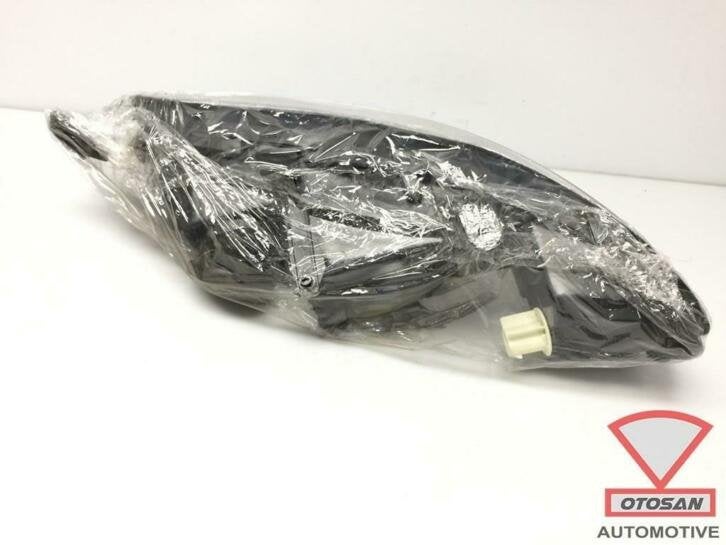 opel vectra 1995 2002 koplamp rechts h7 h7 halogeen nieuw! 3, Ophalen of Verzenden, Kontakt@opel-infoservice.de, Opel, Bahnhofsplatz 1
65423  Russelsheim am Main, DE