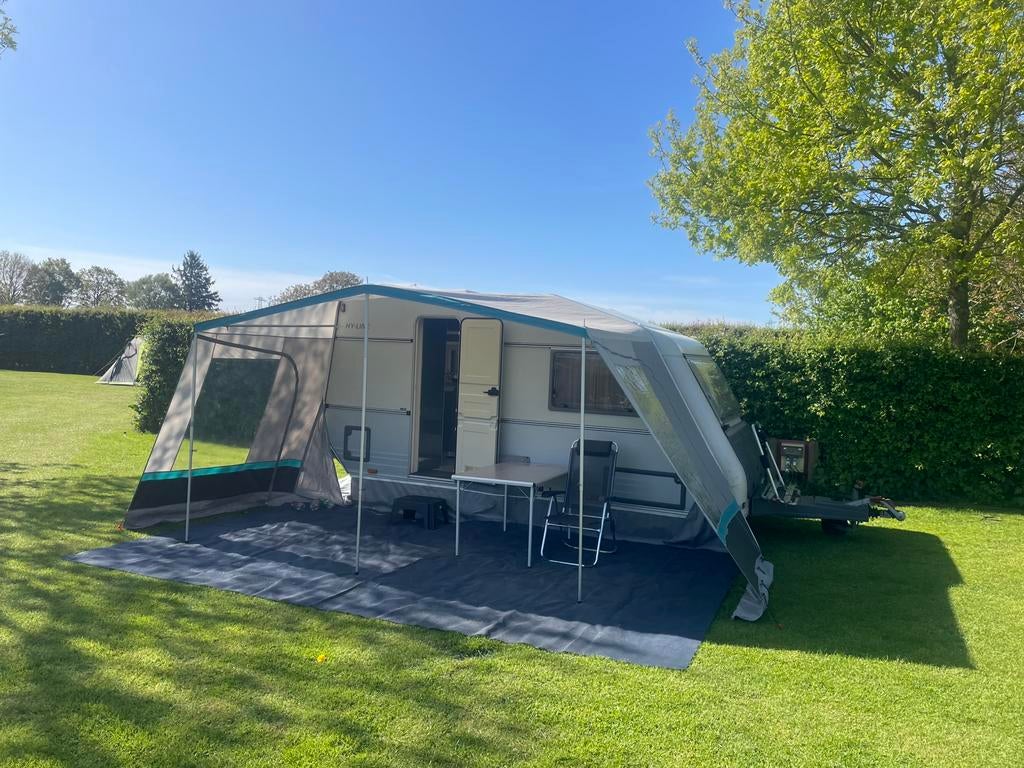 Stoere èn complete Kip Hy Line 41ekl, lengtebed, zonnepaneel, Caravans en Kamperen, Dwarsbed, Rondzit, Kip, Bedrijf
